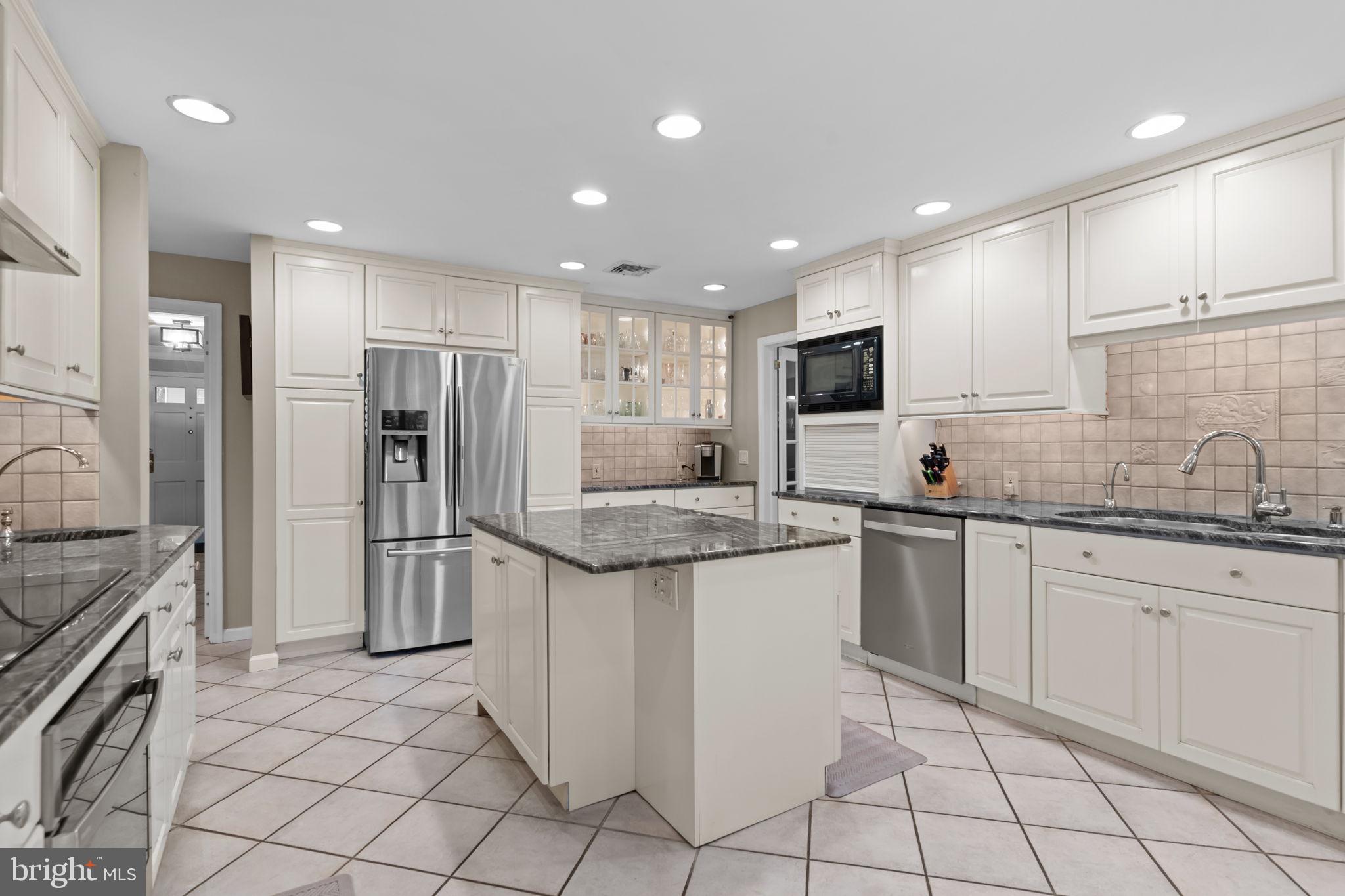 4 Keats Road Yardley, PA 19067 - Photo 14 of 65 Tremendous updated Kitchen