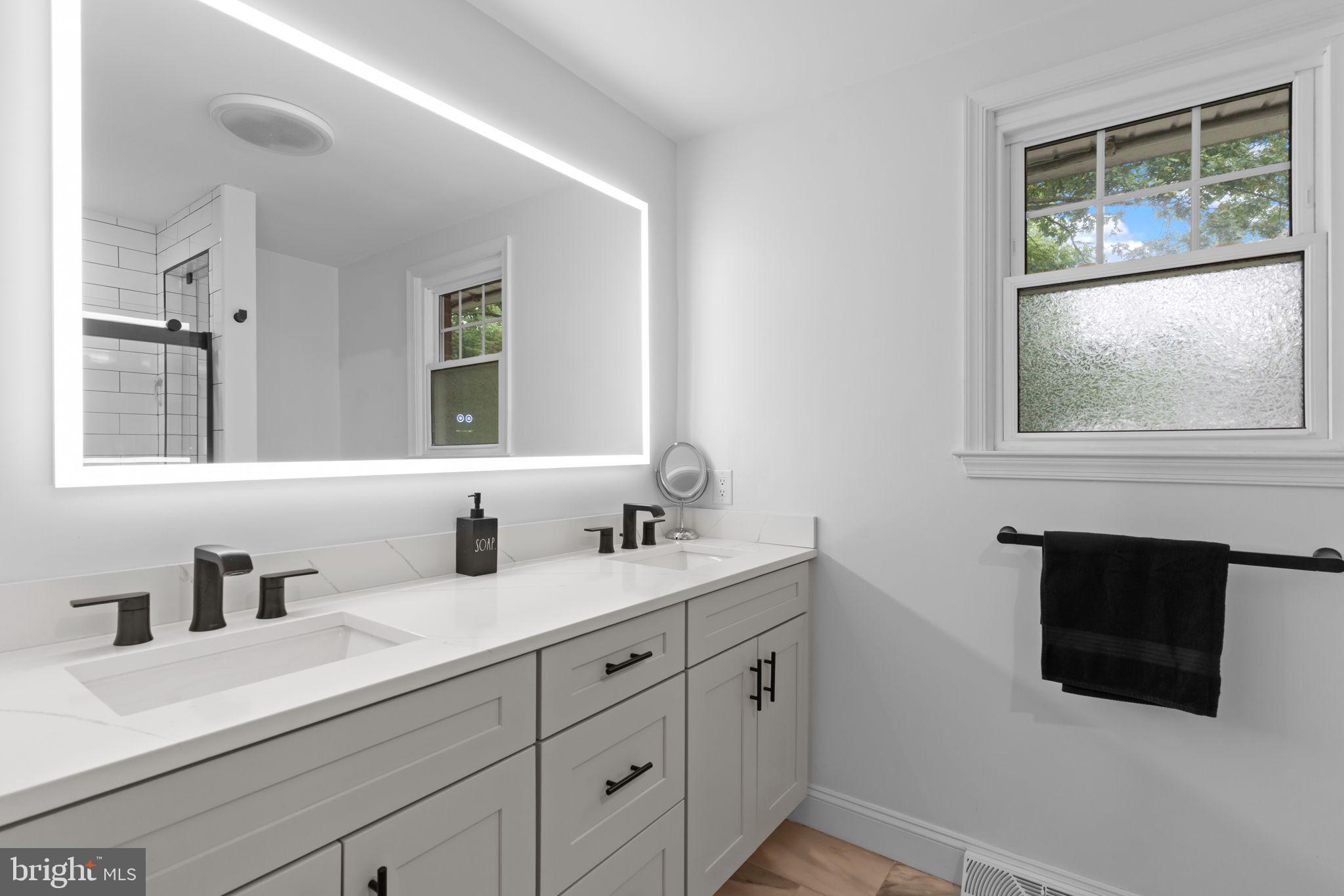 4 Keats Road Yardley, PA 19067 - Photo 44 of 65 2nd floor remodeled hall bath