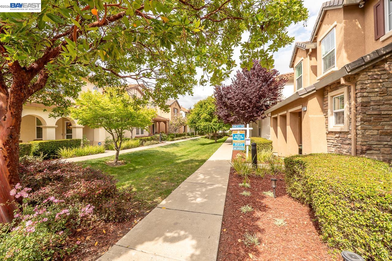 2527 Coldstream Way Hayward, CA 94545 - Photo 56 of 72