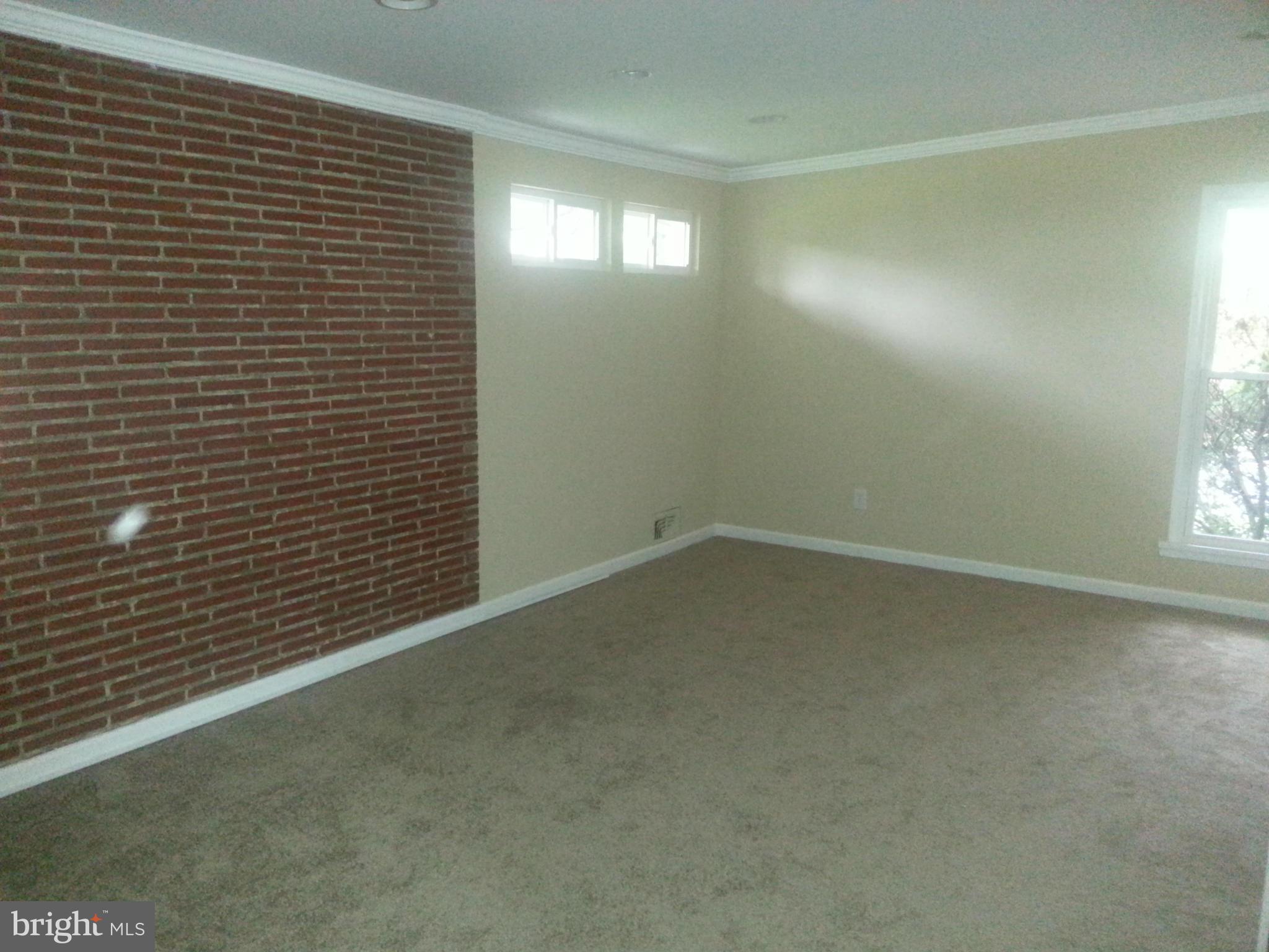 3300 Northbrook Road Pikesville, MD 21208 - Photo 8 of 20 a view of empty room