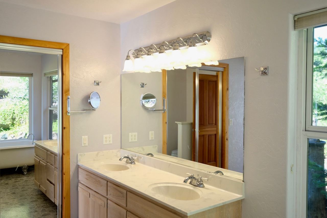 601 Davis Place Road Mount Shasta, CA 96067 - Photo 16 of 22 Gallery Image 16