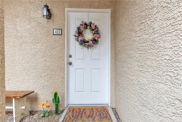 $285,000 | 833 Aspen Peak Loop, Unit 613, Henderson, NV 89011