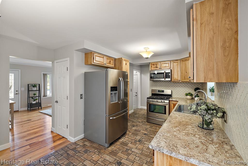 9605 Andersonville Road Clarkston, MI 48346 - Photo 15 of 48 Gallery Image 15