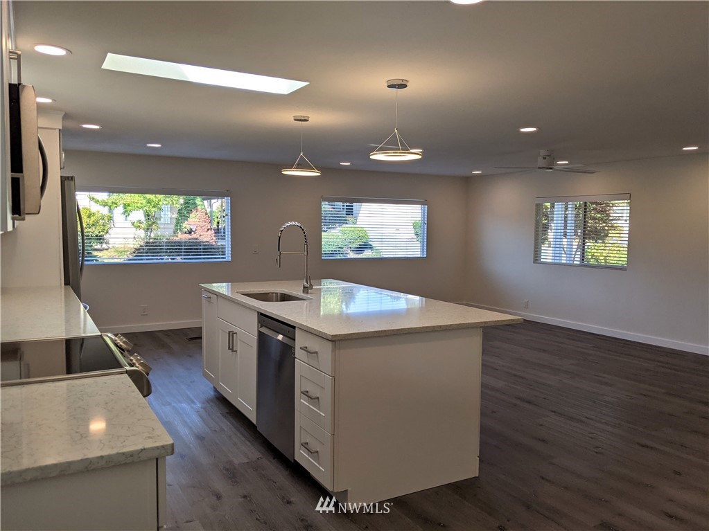 201 Union Avenue Southeast, Unit 66 Renton, WA 98059 - Photo 11 of 27