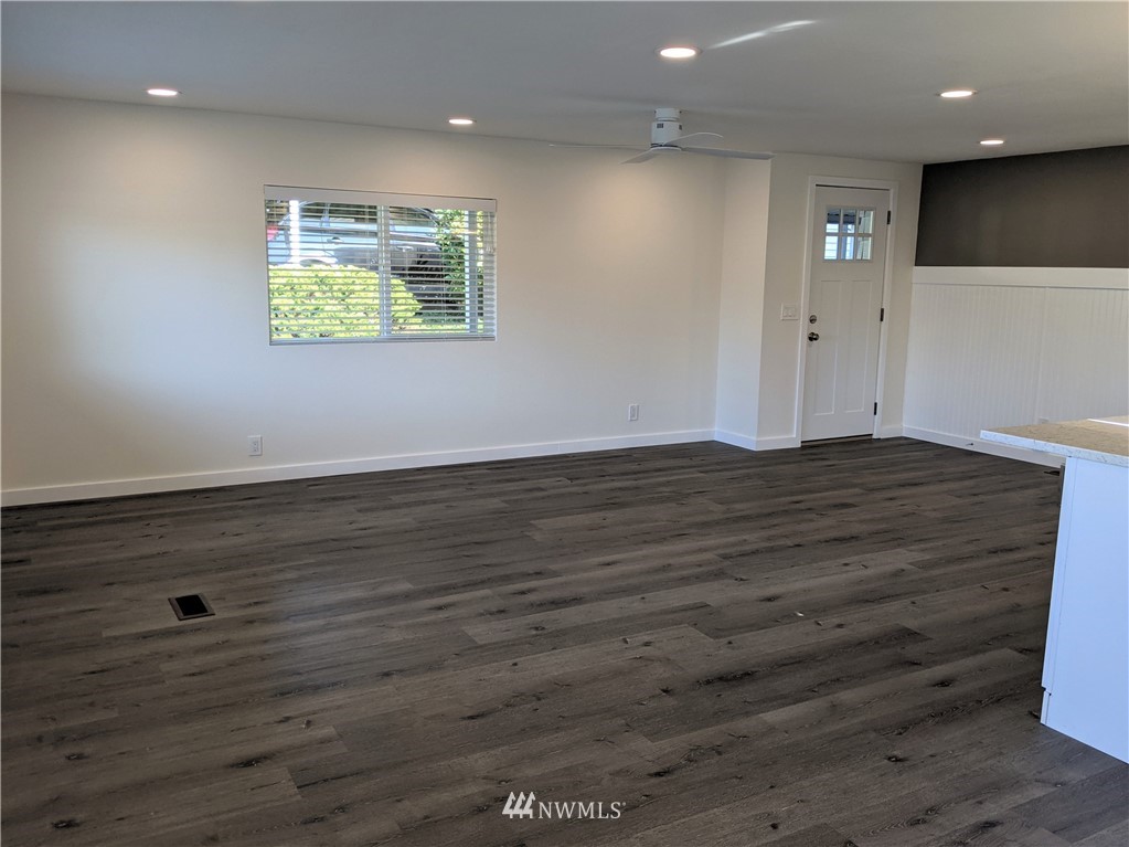 201 Union Avenue Southeast, Unit 66 Renton, WA 98059 - Photo 13 of 27