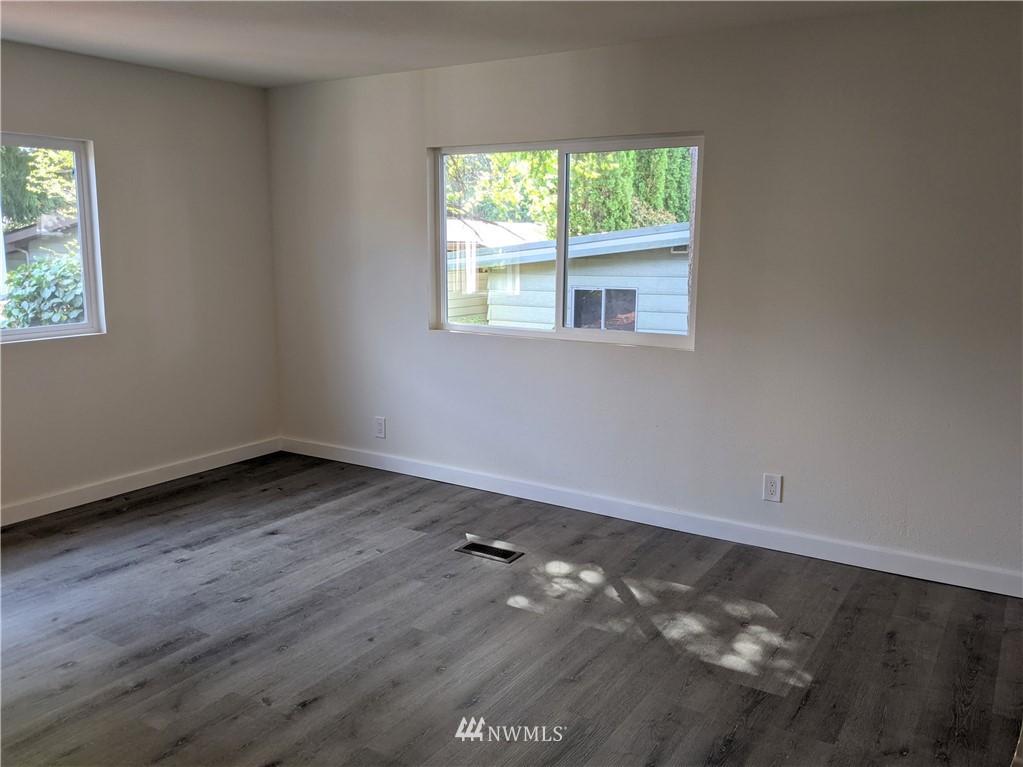 201 Union Avenue Southeast, Unit 66 Renton, WA 98059 - Photo 15 of 27