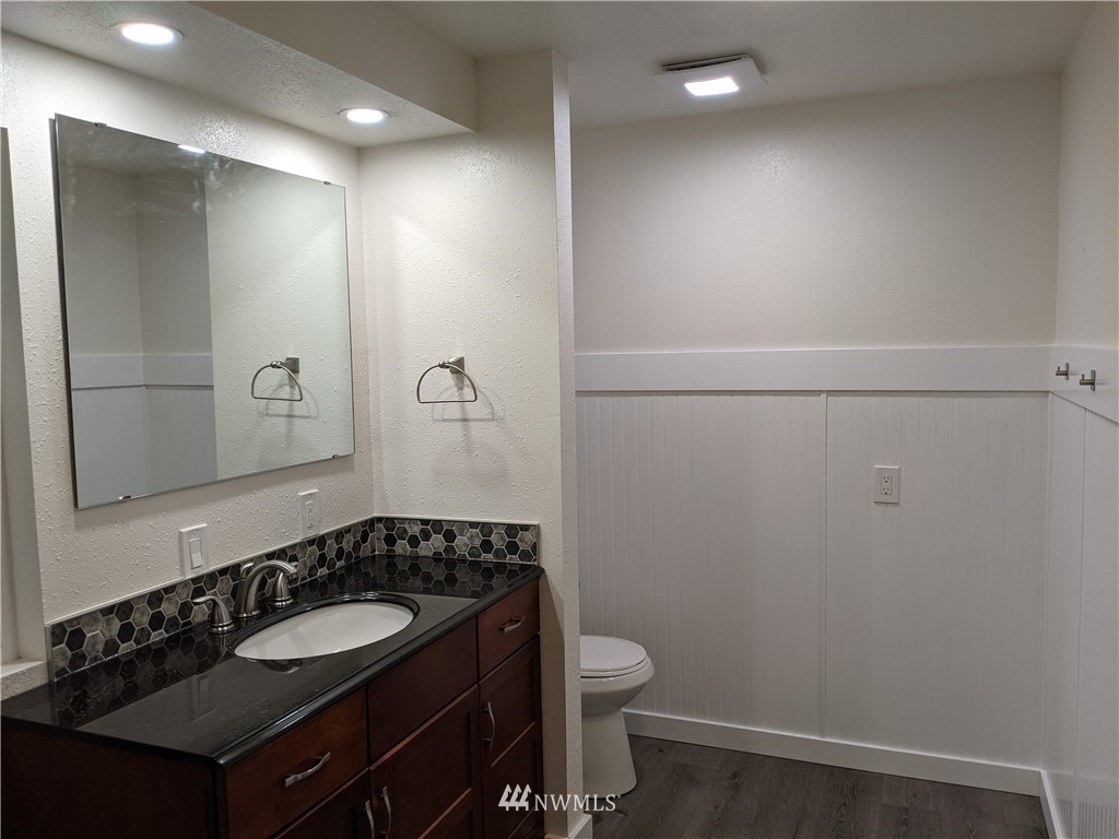 201 Union Avenue Southeast, Unit 66 Renton, WA 98059 - Photo 18 of 27