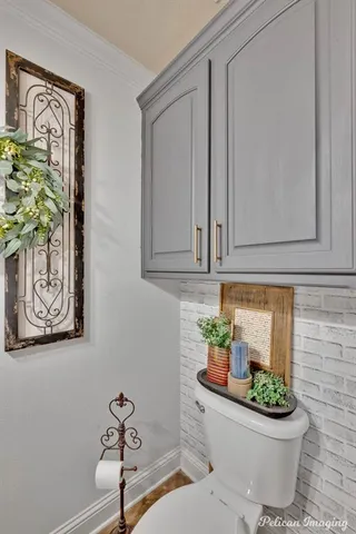 a view of a fruit basket of the front door