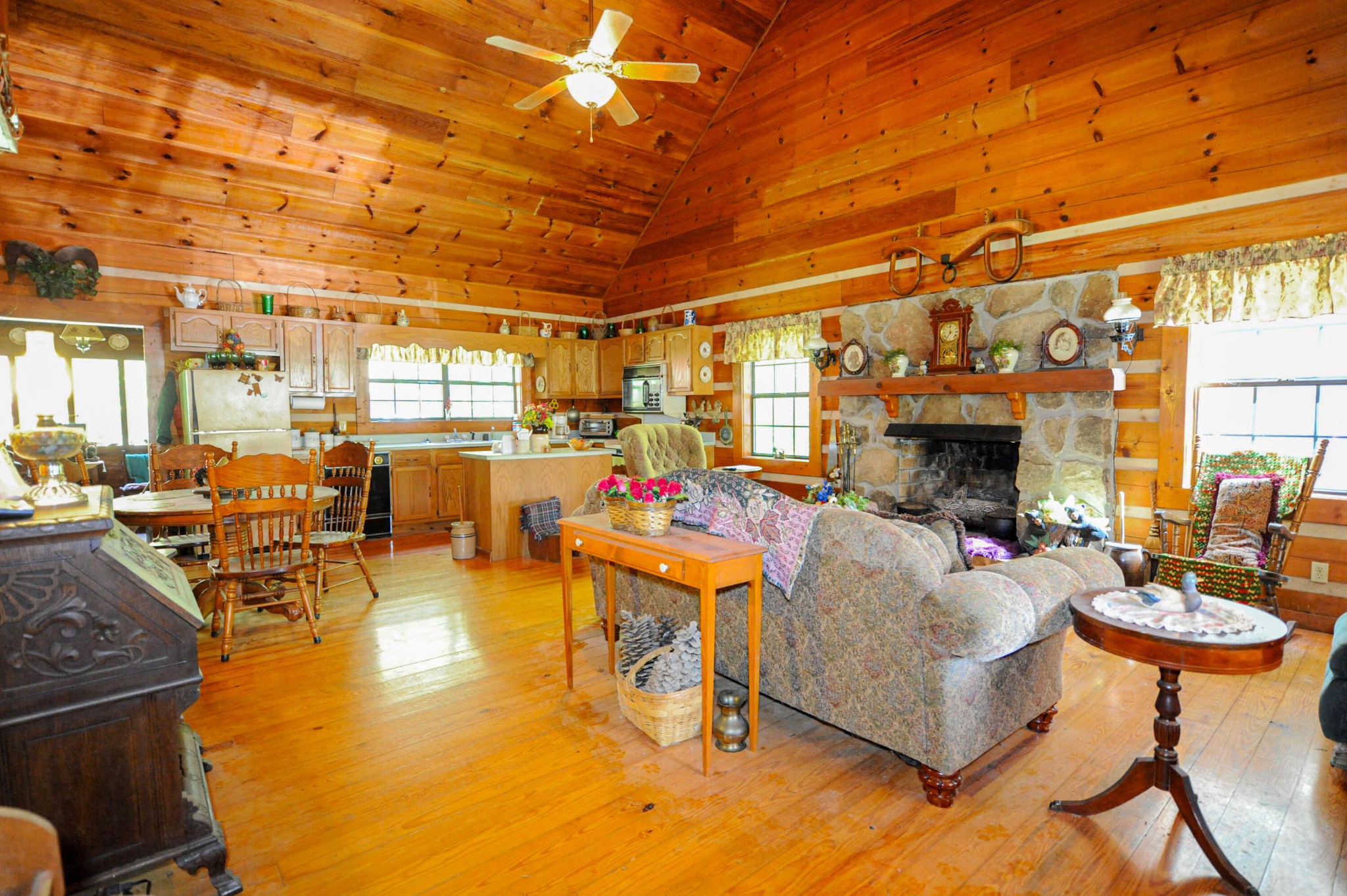 2005 Rafter Road Tellico Plains, TN 37385 - Photo 18 of 36 Gallery Image 18