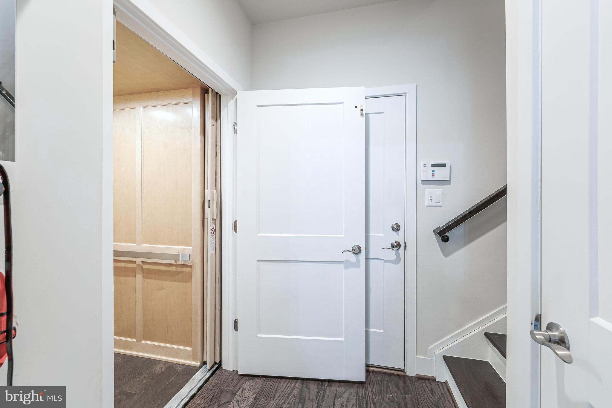11692 Sunrise Square Place Reston, VA 20191 - Photo 11 of 49