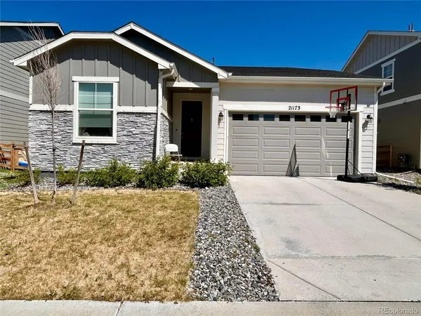 $2,825 | 21173 East Stanford Lane, Aurora, CO 80015