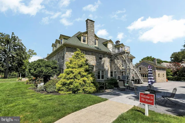 $1,249,900 | 2917 North Front Street, Harrisburg, PA 17110