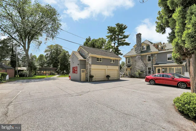 $1,249,900 | 2917 North Front Street, Harrisburg, PA 17110