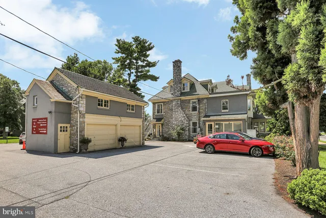 $1,249,900 | 2917 North Front Street, Harrisburg, PA 17110