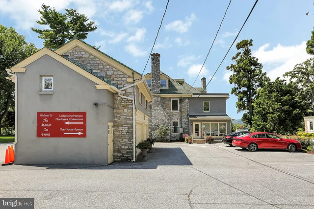 $1,249,900 | 2917 North Front Street, Harrisburg, PA 17110