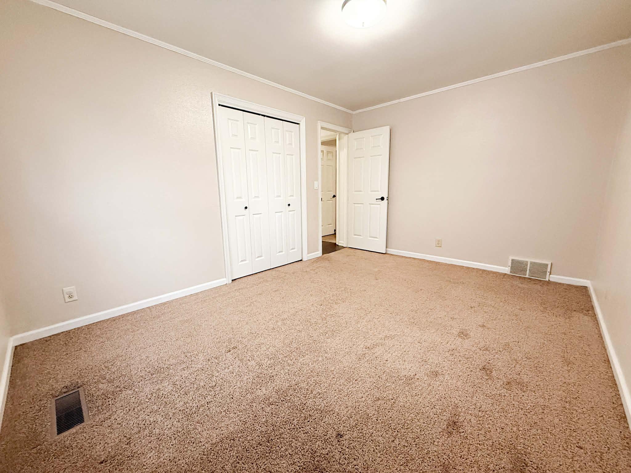 3611 Golf Road Eau Claire, WI 54701 - Photo 22 of 38