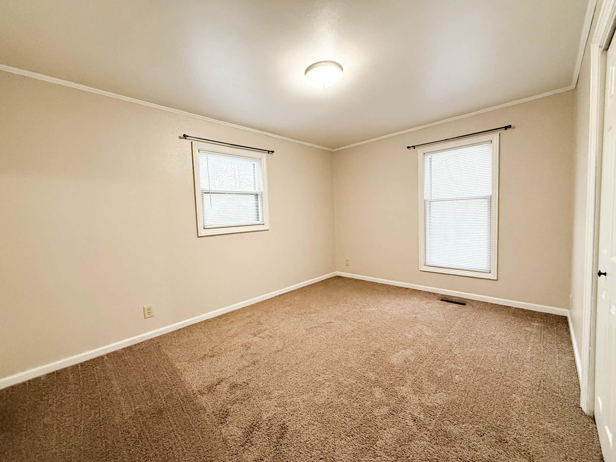 3611 Golf Road Eau Claire, WI 54701 - Photo 23 of 38