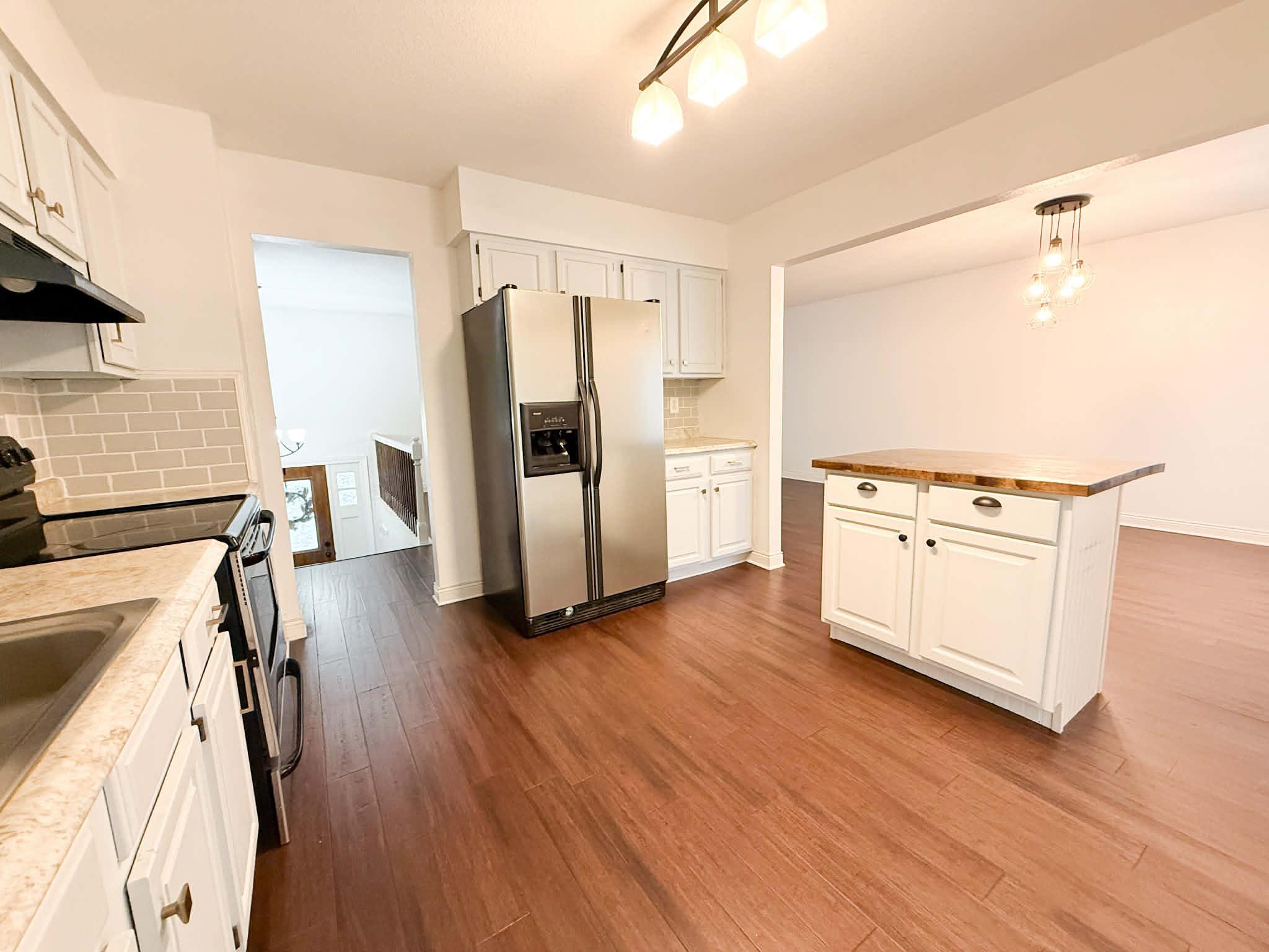 3611 Golf Road Eau Claire, WI 54701 - Photo 9 of 38