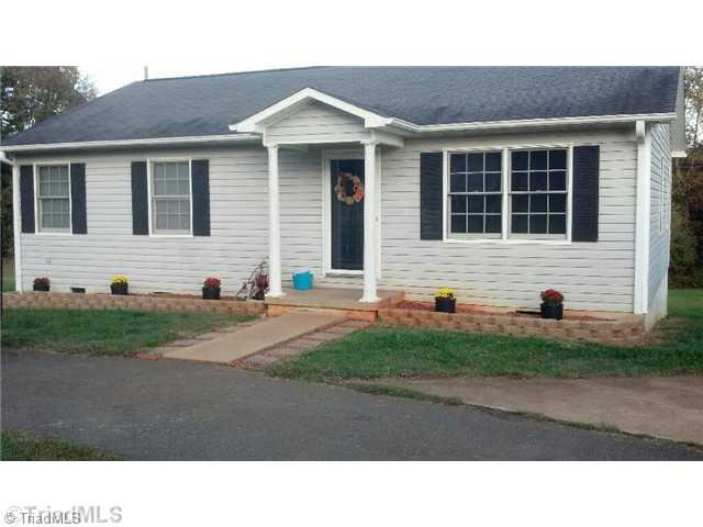 8985 Chipboard Road Rural Hall, NC 27045 - Photo 1 of 12 Exterior Front.