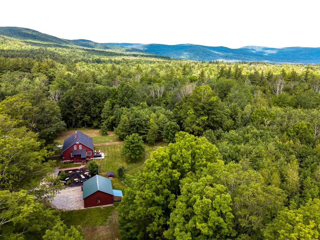 509 W Road Bradford, NH 03221 - Photo 1 of 36