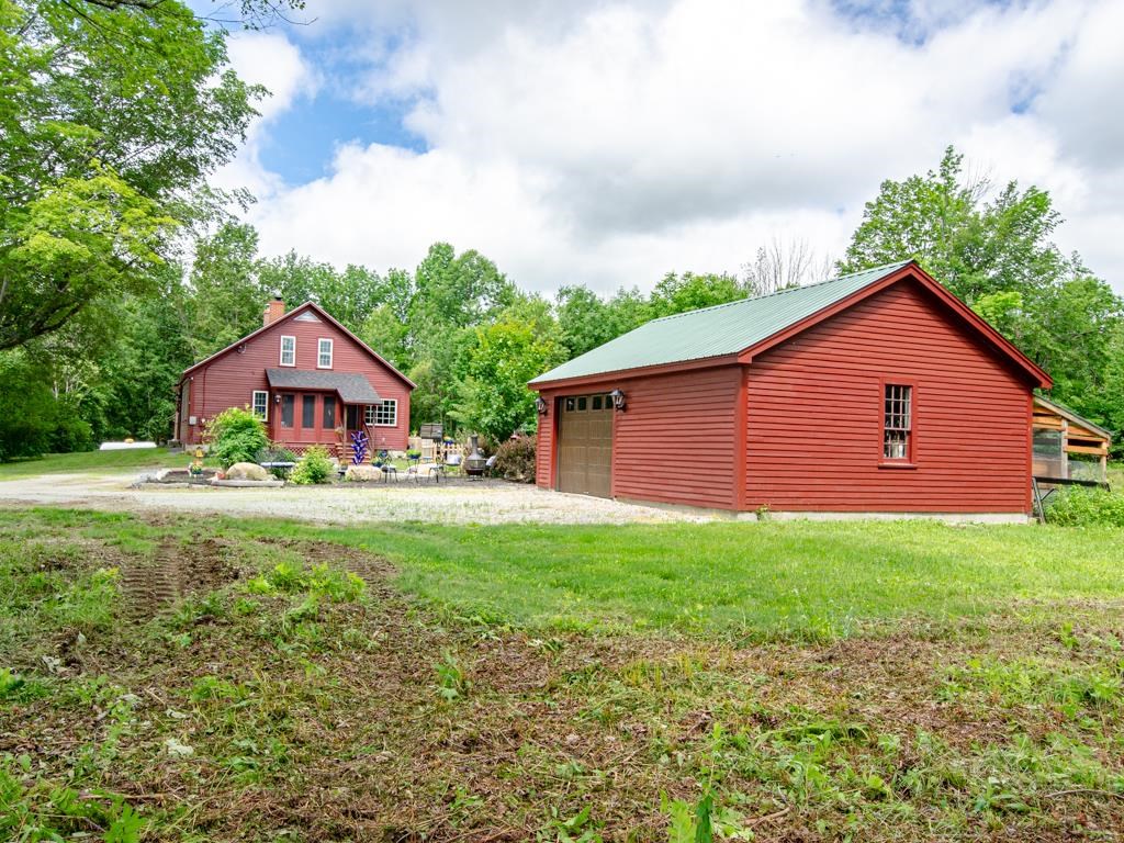 509 W Road Bradford, NH 03221 - Photo 2 of 36