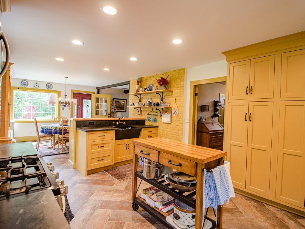 509 W Road Bradford, NH 03221 - Photo 18 of 36