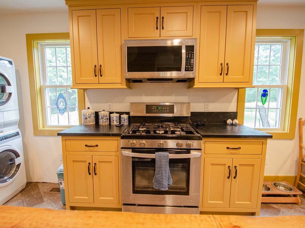 509 W Road Bradford, NH 03221 - Photo 19 of 36