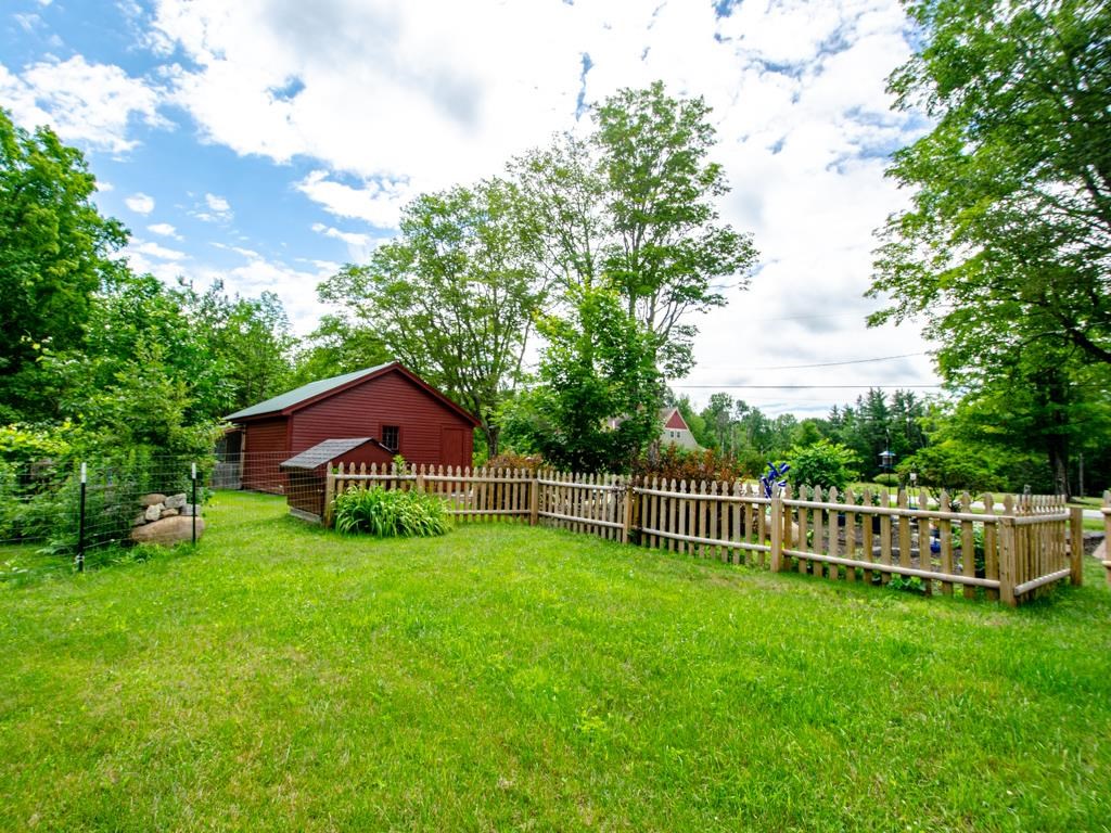 509 W Road Bradford, NH 03221 - Photo 25 of 36