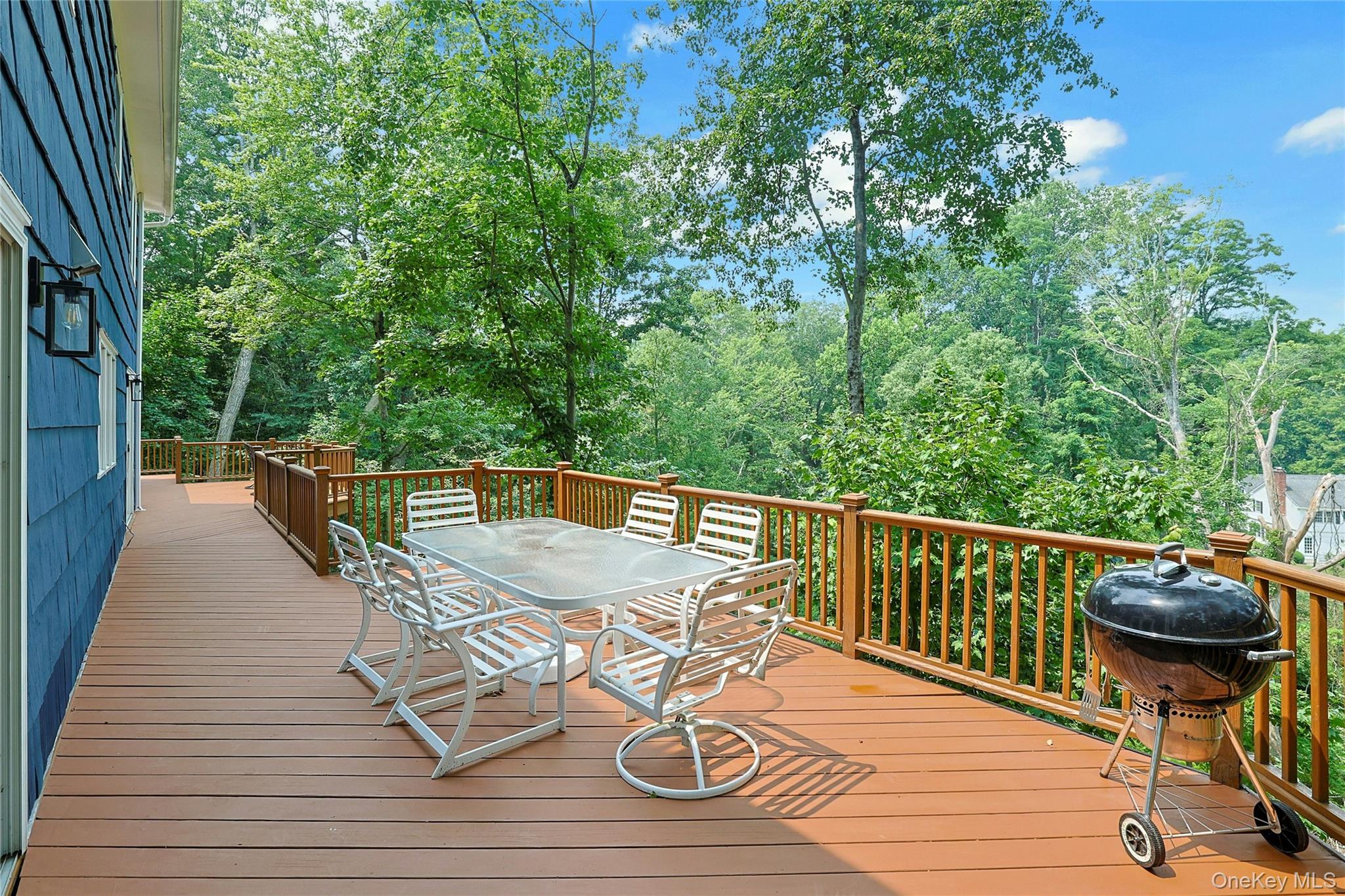11 Kitchel Road Mount Kisco, NY 10549 - Photo 6 of 34