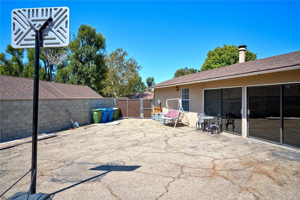 10370 Topeka Drive Porter Ranch, CA 91326 - Photo 24 of 33 a house view with a sitting space