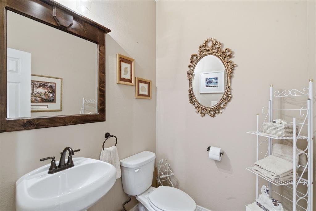 3020 Jolene Court Springtown, TX 76082 - Photo 22 of 31