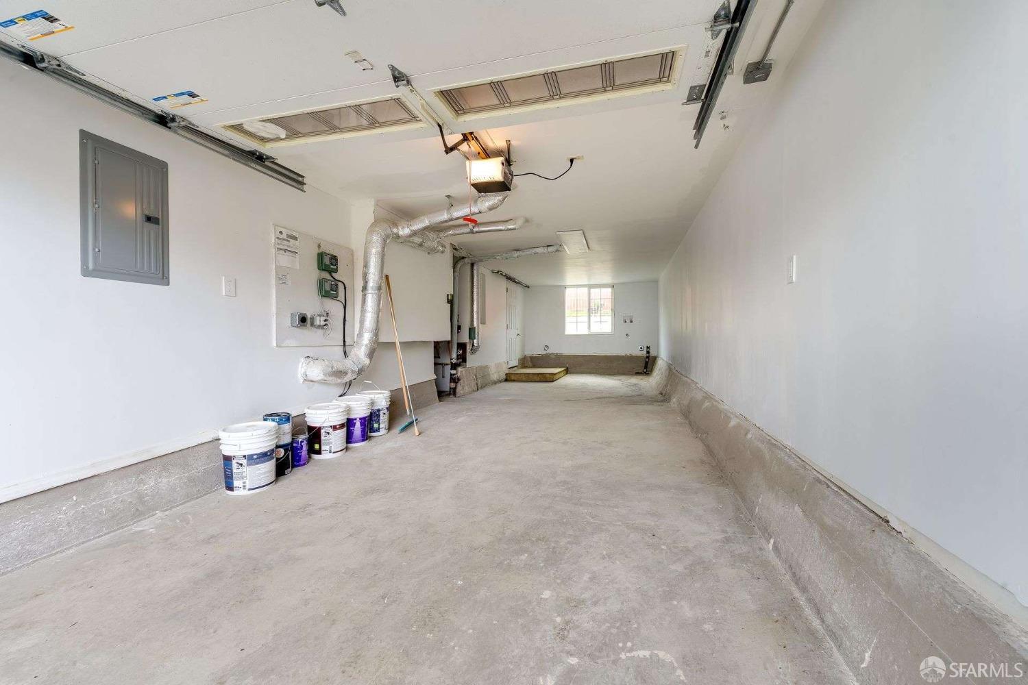 141 Hillside Boulevard Daly City, CA 94014 - Photo 22 of 27