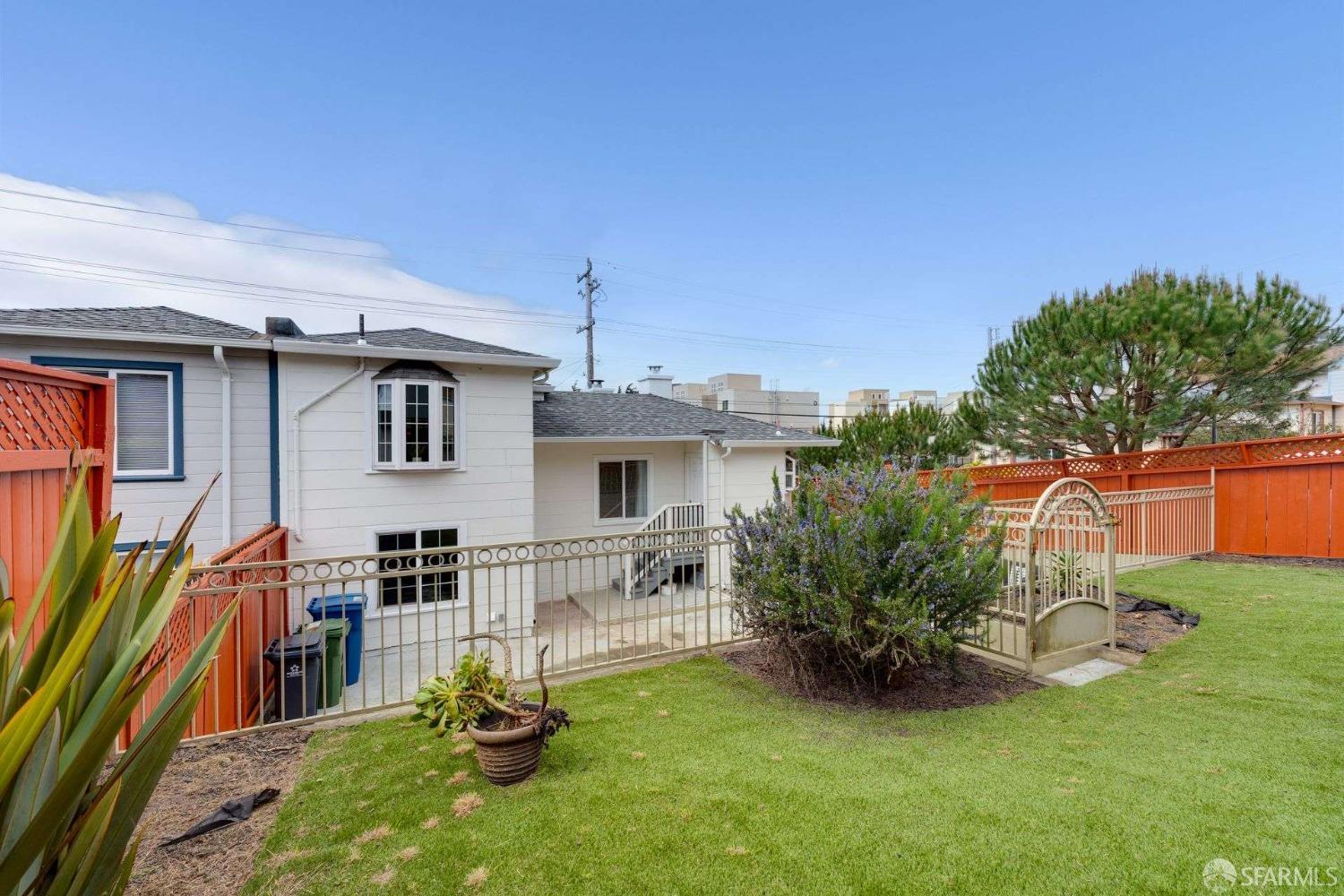 141 Hillside Boulevard Daly City, CA 94014 - Photo 26 of 27