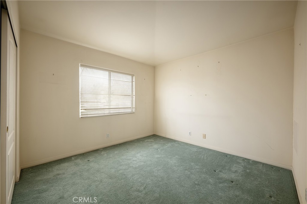 21420 South Perry Street Carson, CA 90745 - Photo 32 of 35