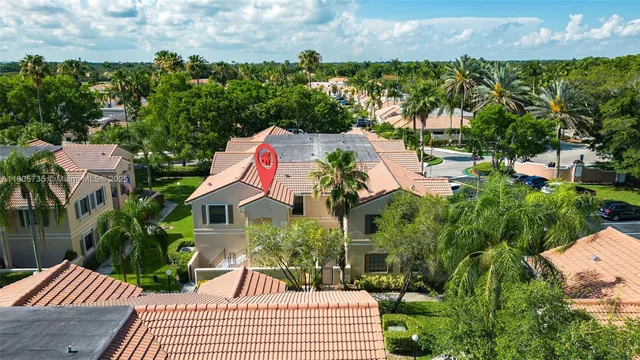 $360,000 | 15865 Southwest 6th Place, Unit 201, Pembroke Pines, FL 33027