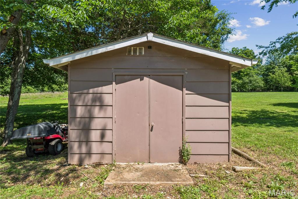 1740 Parr Road Wentzville, MO 63385 - Photo 26 of 34