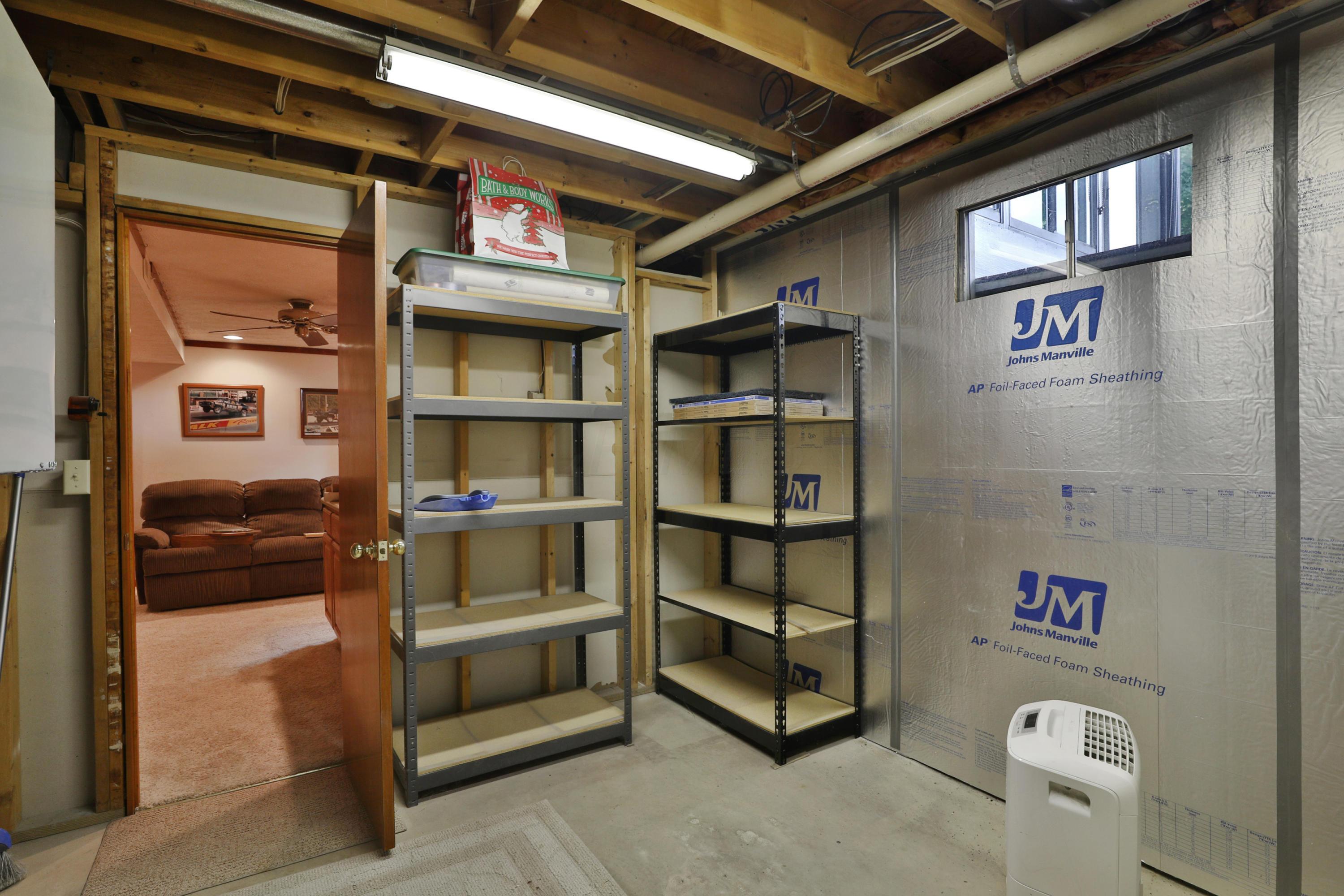 2091 Berlin Station Road Delaware, OH 43015 - Photo 37 of 48 Gallery Image 37