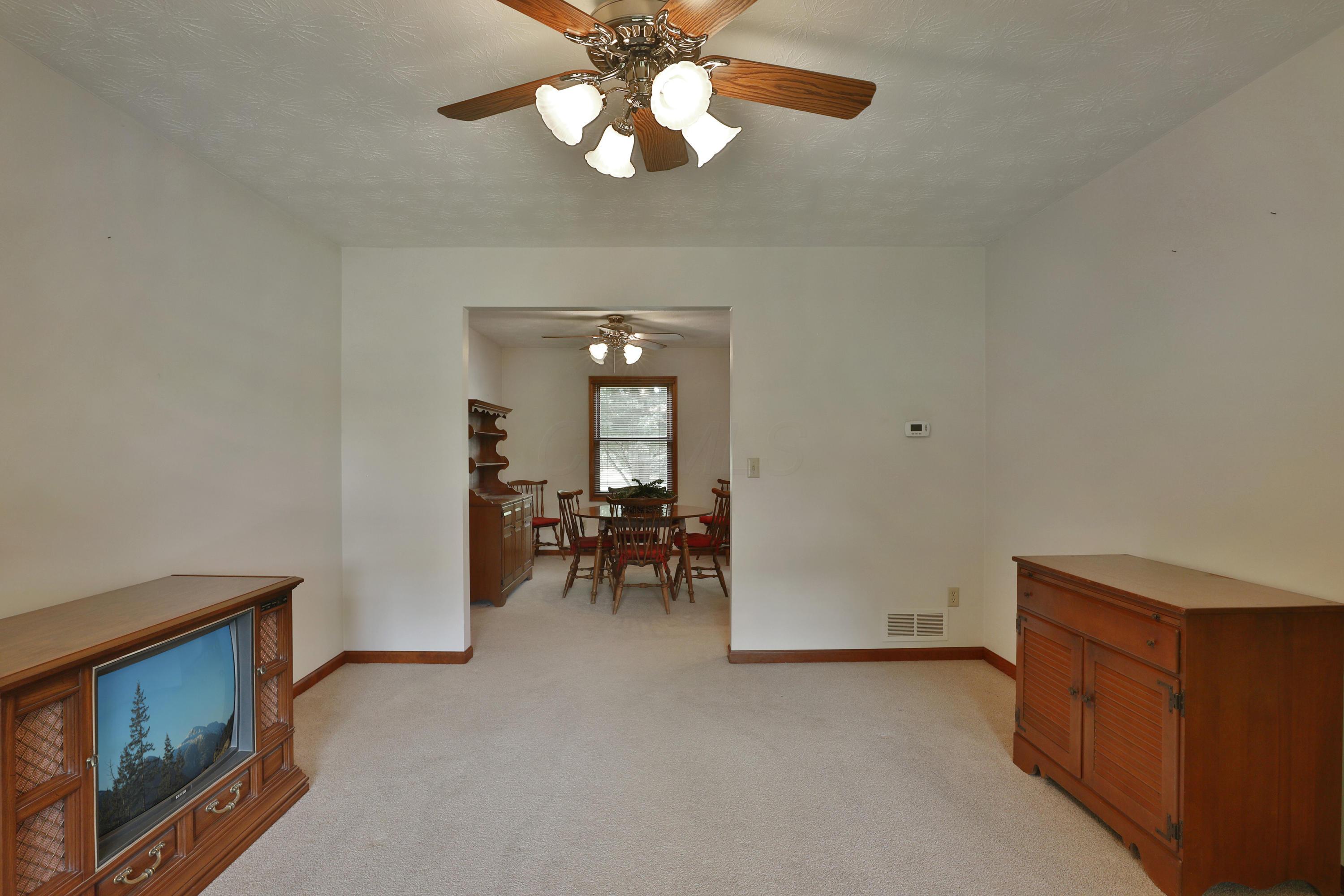 2091 Berlin Station Road Delaware, OH 43015 - Photo 8 of 48 Gallery Image 8