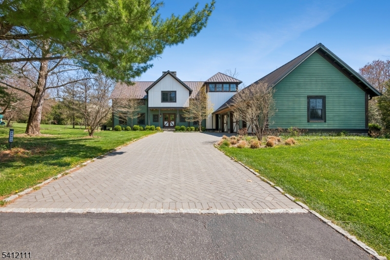89 Mosle Road Peapack-Gladstone, NJ 07931 - Photo 37 of 50 a front view of house with yard and green space