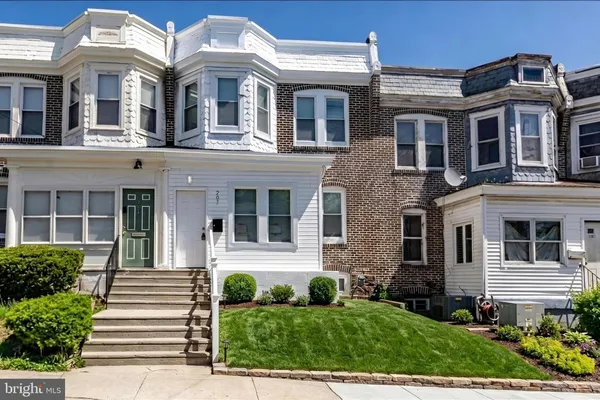 $1,800 | 207 East 25th Street, Wilmington, DE 19802