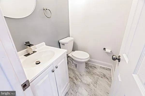 $1,800 | 207 East 25th Street, Wilmington, DE 19802