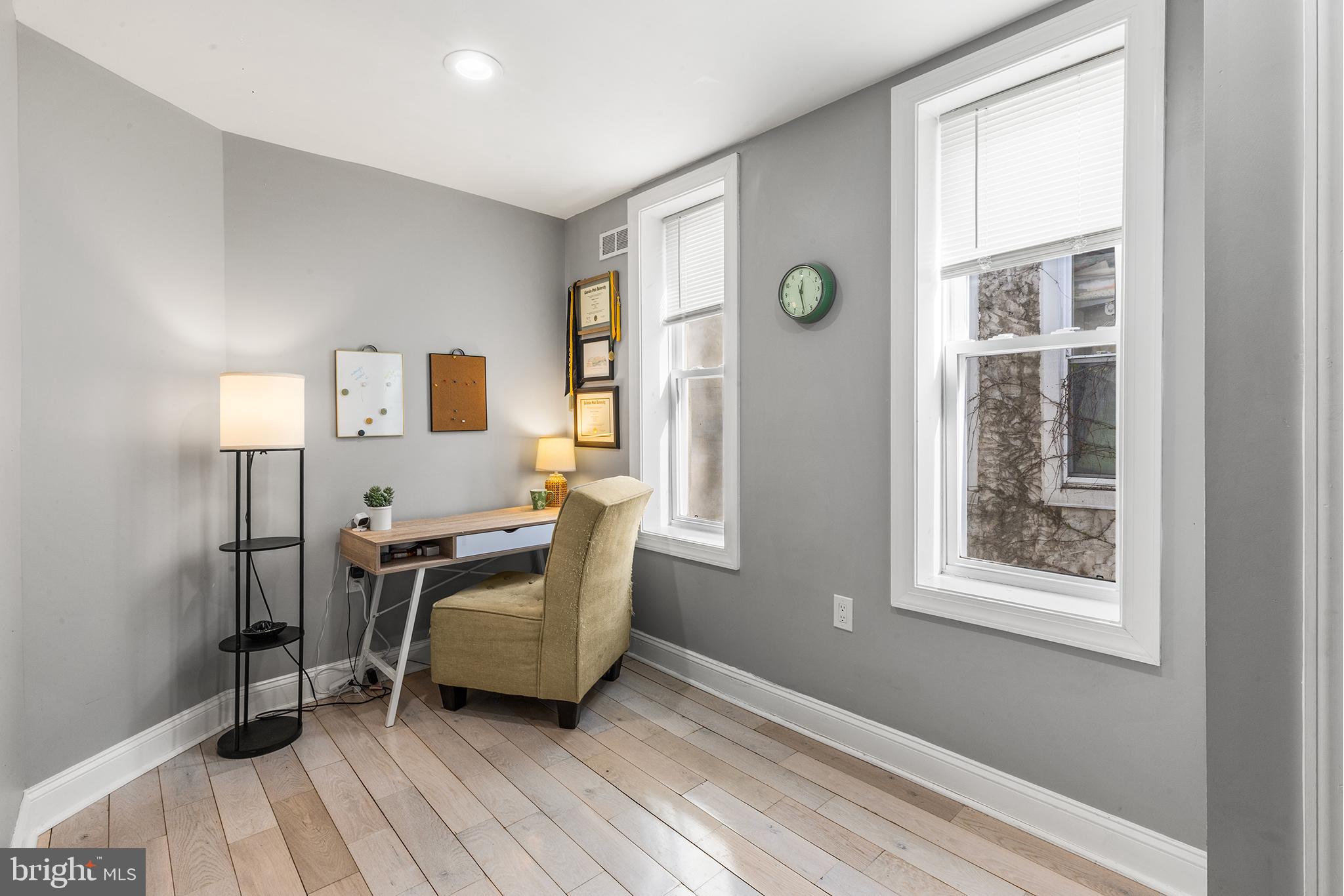 322 North 42nd Street Philadelphia, PA 19104 - Photo 21 of 25 2nd bedroom/office