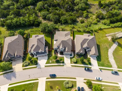 $715,000 | 7516 Pace Ravine Drive, Lago Vista, TX 78645