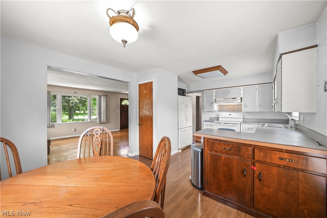 6186 Stone Road Hudson, OH 44236 - Photo 8 of 46