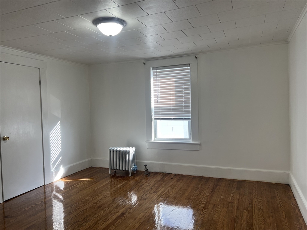 137 Crawford Street Lowell, MA 01854 - Photo 18 of 20