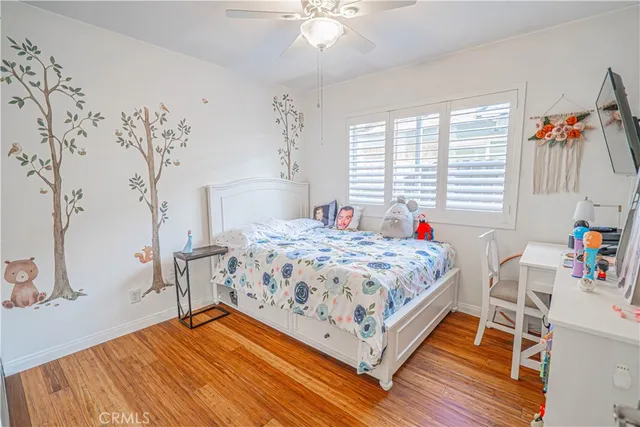 $739,900 | 27872 Cherry Creek Drive, Valencia, CA 91354