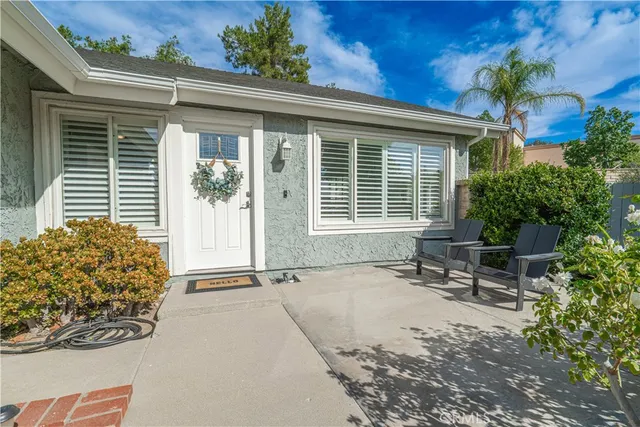 $739,900 | 27872 Cherry Creek Drive, Valencia, CA 91354