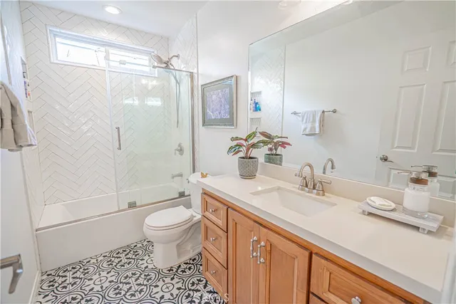 $739,900 | 27872 Cherry Creek Drive, Valencia, CA 91354