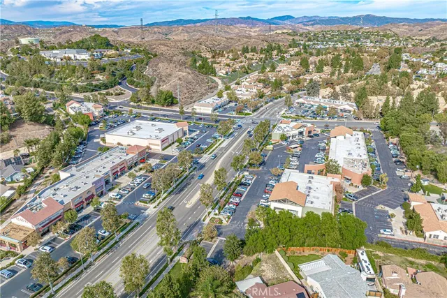 $739,900 | 27872 Cherry Creek Drive, Valencia, CA 91354