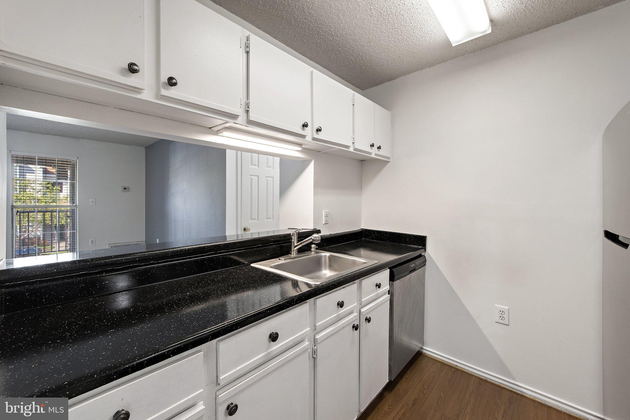 21013 Timber Ridge Terrace, Unit 201 Ashburn, VA 20147 - Photo 16 of 30 Gallery Image 16